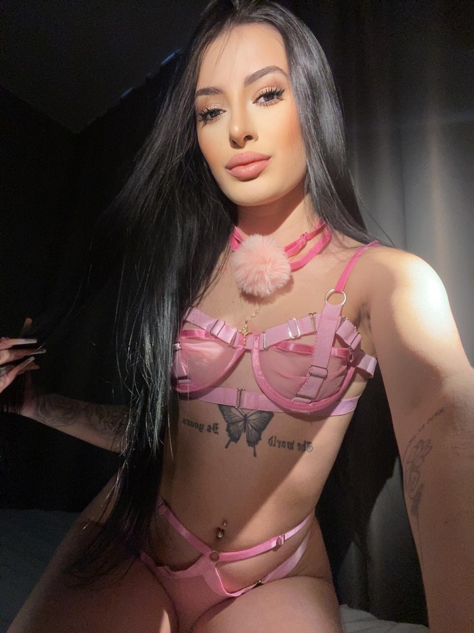 Megan Azafata en Ibiza