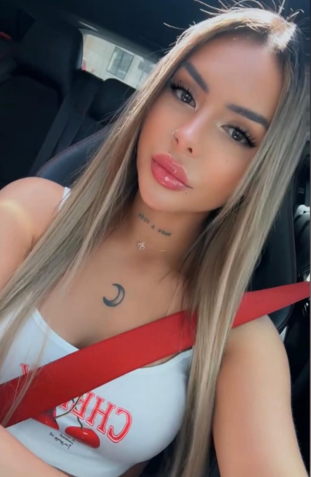 Ariana Nueva Escorts à Ibiza