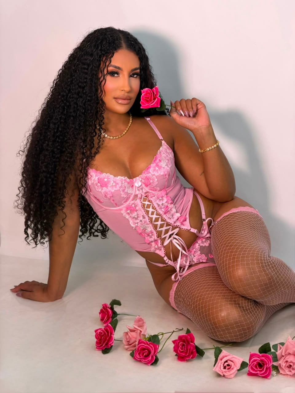 Thay Escort en Ibiza de Lujo